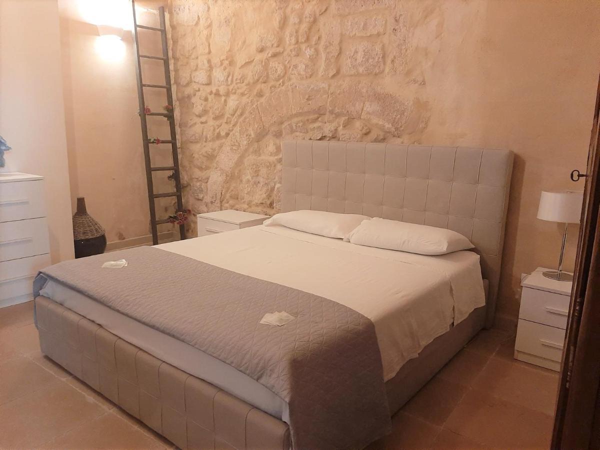 Apartament Dimora Salentina Via Scarambone Lecce Zewnętrze zdjęcie