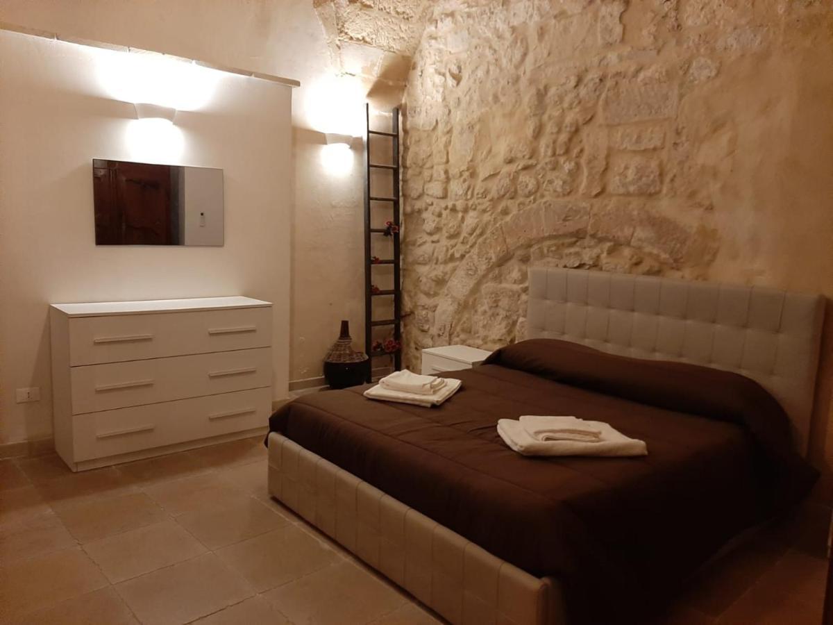 Apartament Dimora Salentina Via Scarambone Lecce Zewnętrze zdjęcie